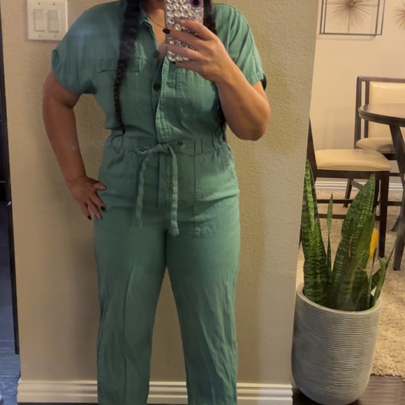 Romper - Picture 1 of 3